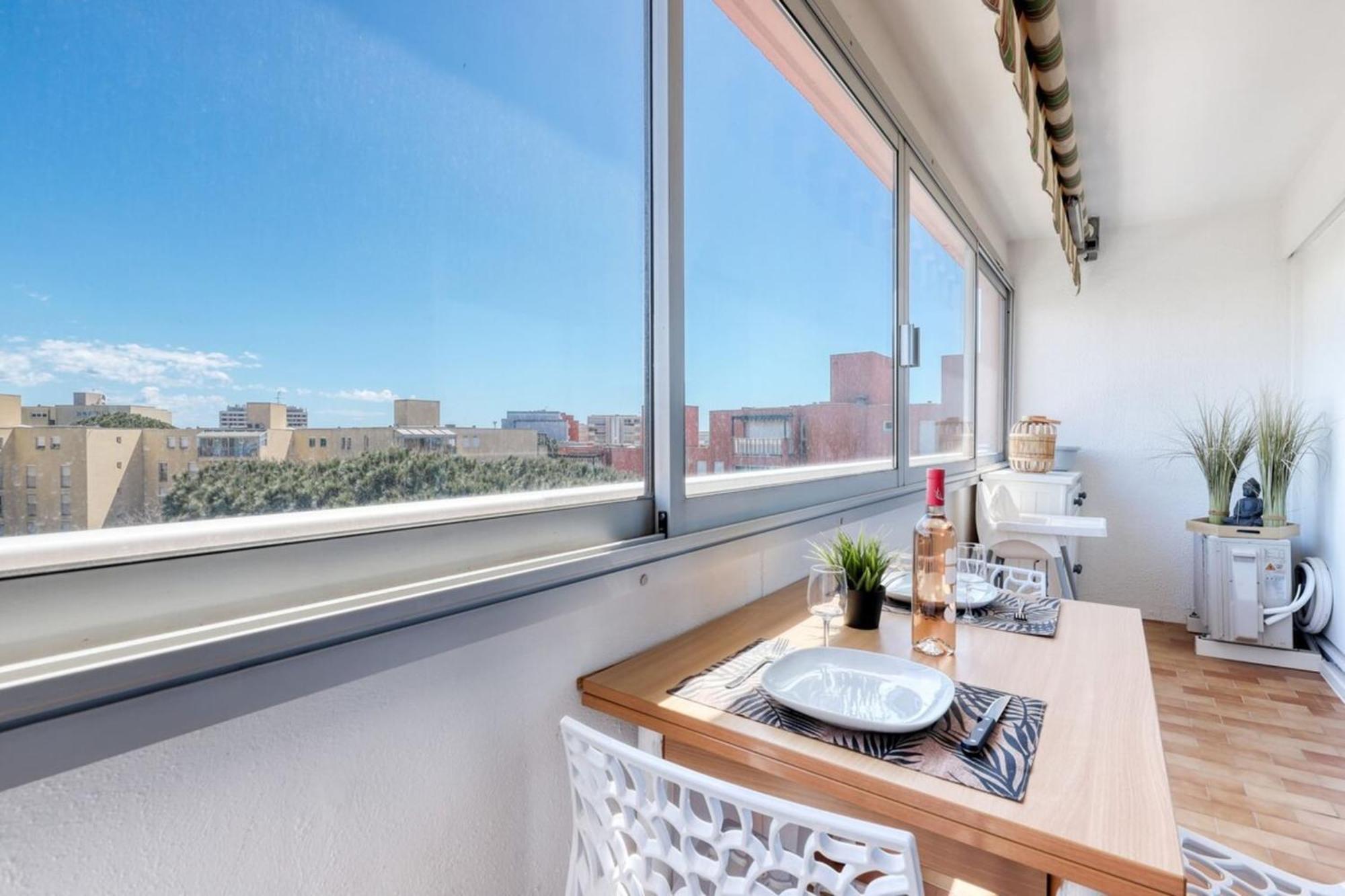 T2 600 M From The Beach! Air-Conditioned Le Lavandou Exteriör bild